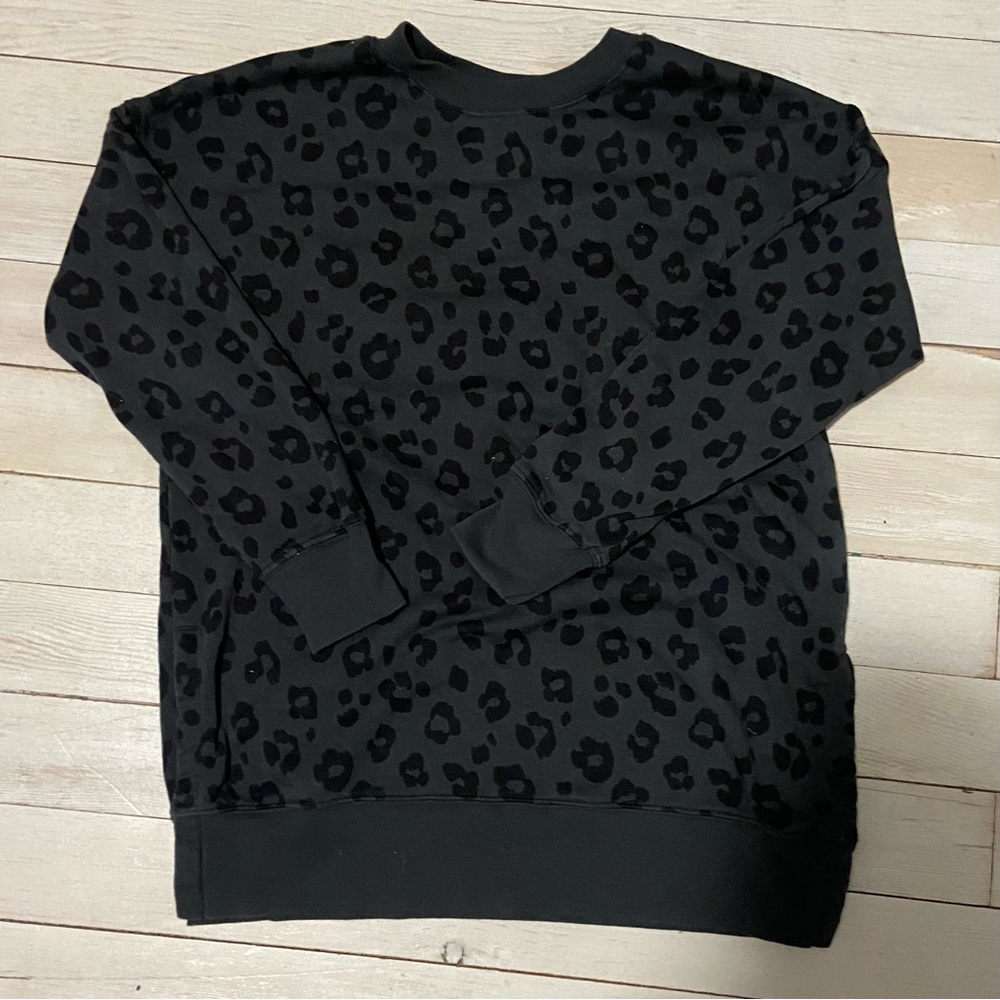 Old navy/size small/charcoal/crewneck sweater